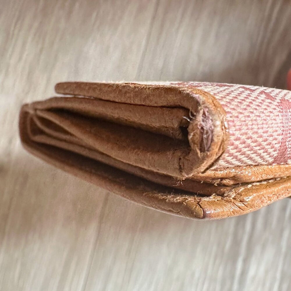 Gucci Pink GG Canvas &  Leather Short Bifold Wallet w Coin Purse - Picture 6 of 13